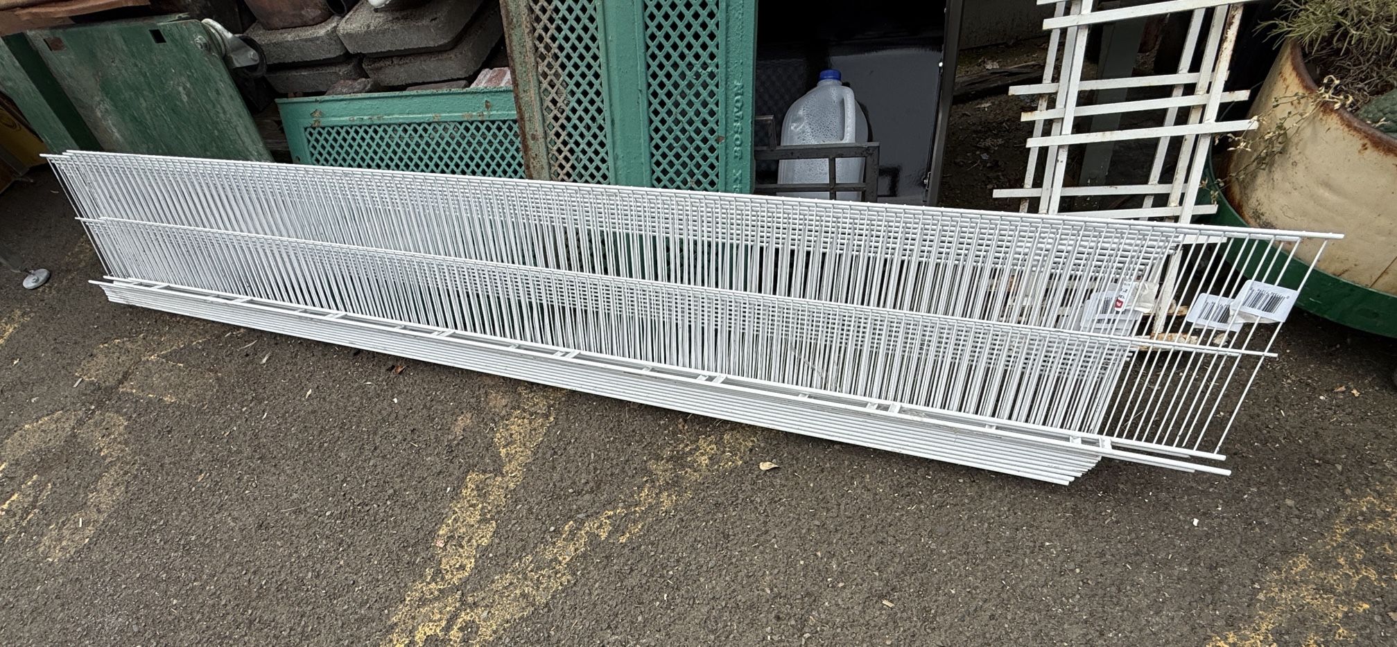 Rubbermaid 8ft Closet Wire Shelves-New