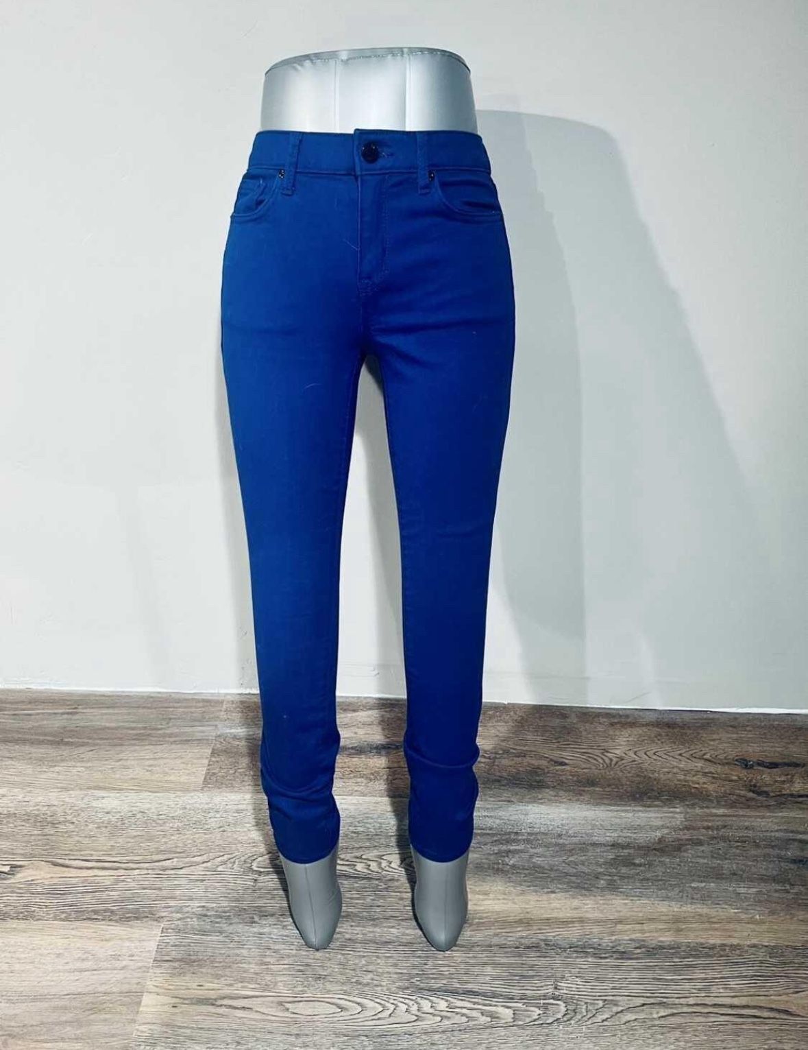 New Blue Size 25 skinny Jeans