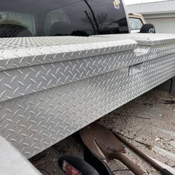 Truck Tool Box Diamondplate
