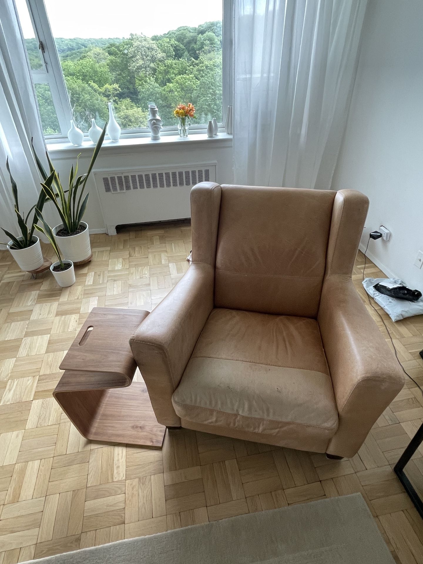 Modern Leather Chair