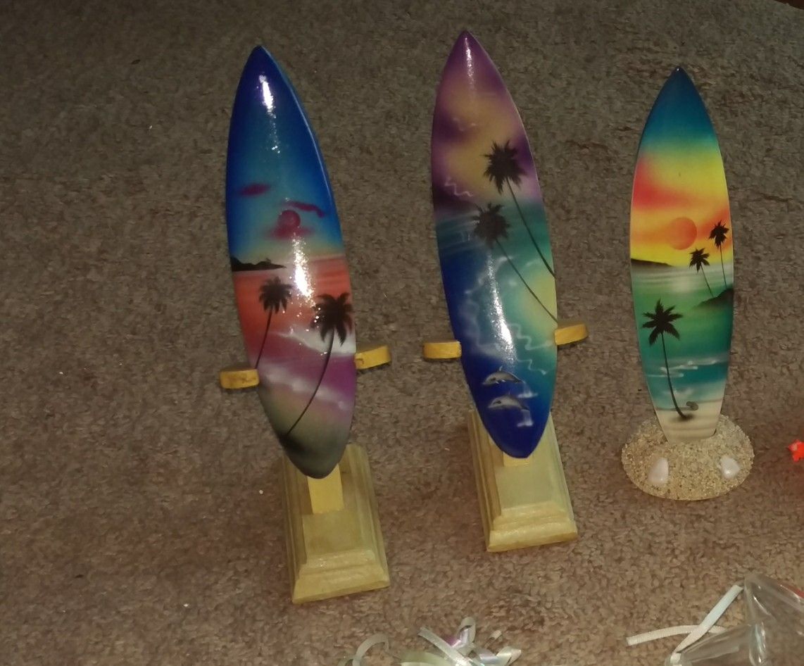 3 NEW surfboard figurines