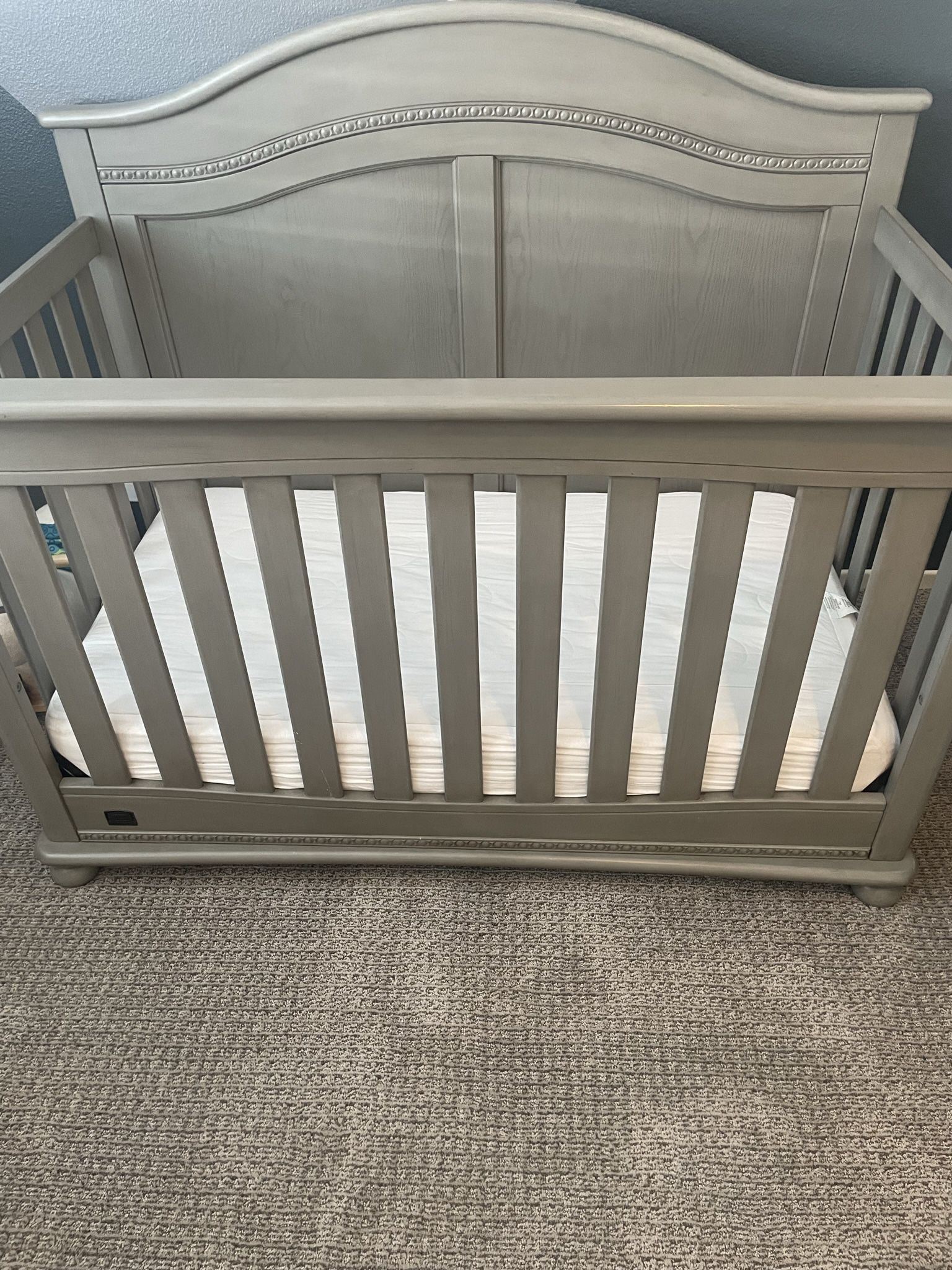 Delta Baby Crib 