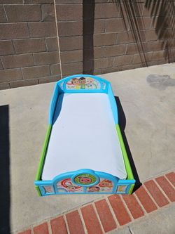 Toddler bed with Mattress- Blue