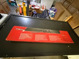 Snap-on 4-Piece Striking Prybar Set (model SPBS704 / SPBS704A series).