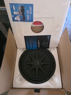 BRAND NEW CUSTOM BOX & 2 12" KICKER CVX12 SUBWOOFER