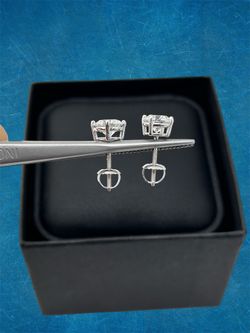 14k white gold screw back earrings
