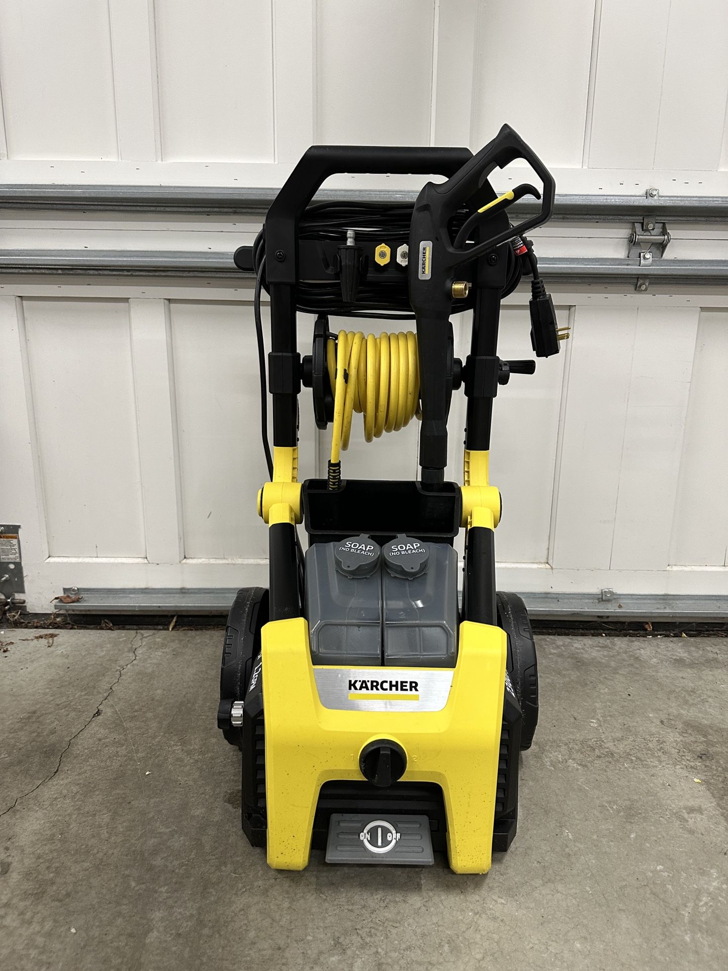 Karcher 2300 PSI Portable Pressure Washer With Hose Reel for Sale in