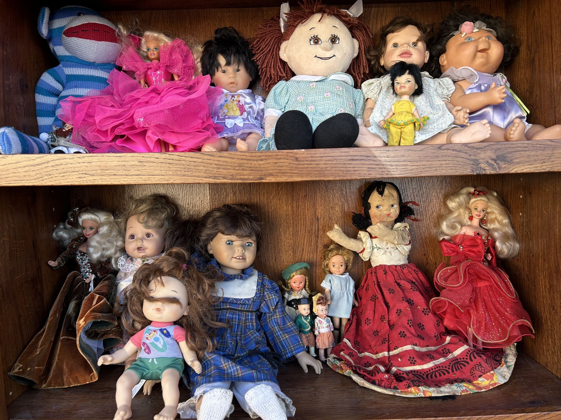 18 Dolls