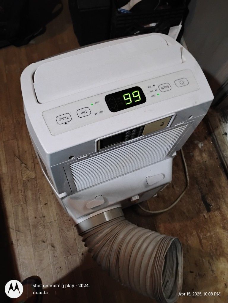 LG Portable AC 8,000 BTU