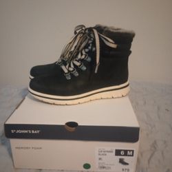 Size 6 Women's Boots