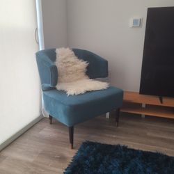 AtHome Accent Chair (Teal Suede)