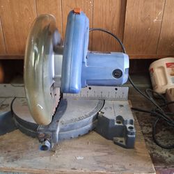 Compound Miter Saw