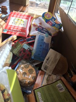 Multiple new items....toys and household
