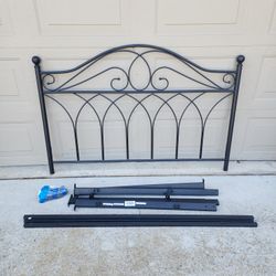 Queen Size Bed Frame w/head board