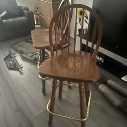 2 Bar Stools