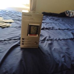 Microlife Wrist Blood Pressure Monitor, Automatic Portable Digital Blood Pressure Machine, Adjustable Cuff Fits Most – 5.3" - 7.7", Pulse Reading/Irre