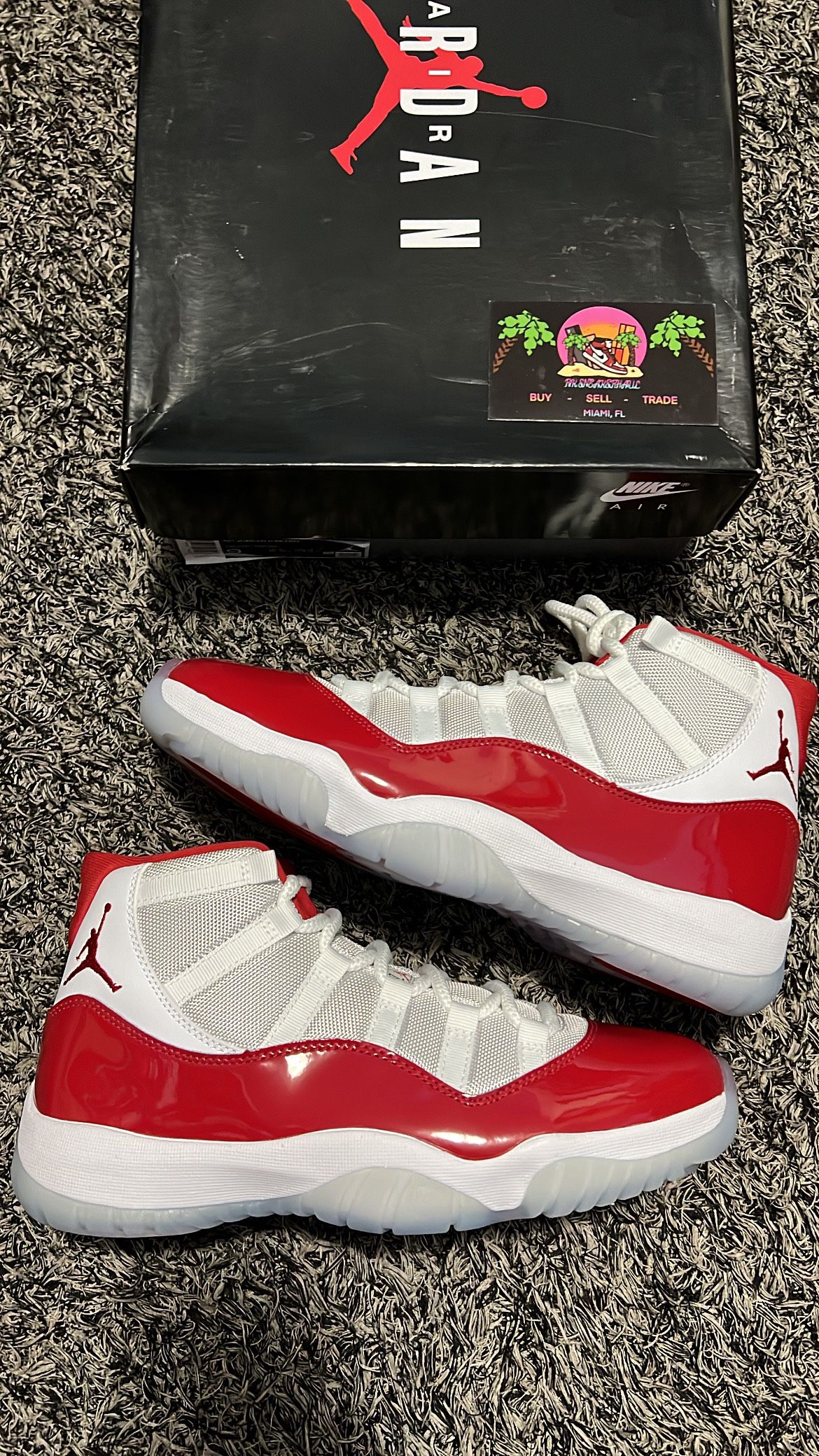 Jordan 11 Retro Cherry (BRAND NEW) Size 9