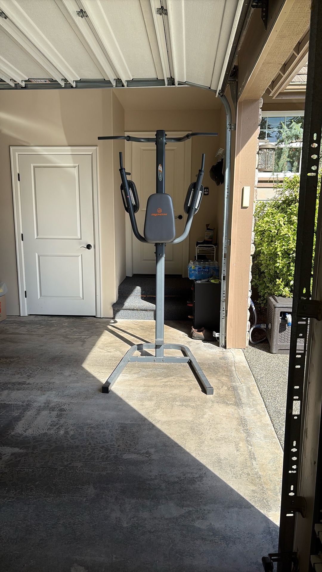 Apex Power Tower Chin Up Dips Knee Raises