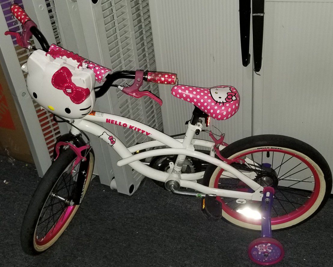18" Hello Kitty Girls' Bike, White
