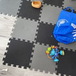 Puzzle Mats Pieces Foam Used