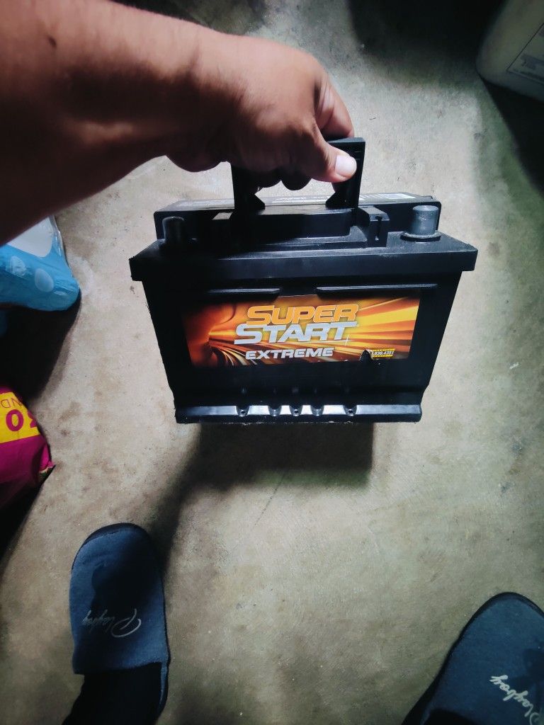 1996 Bmw E36 318i Battery