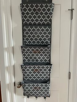 Over the door mail organizer