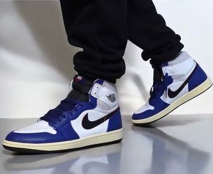 Air Jordan 1 high OG size 11.5 Men’s