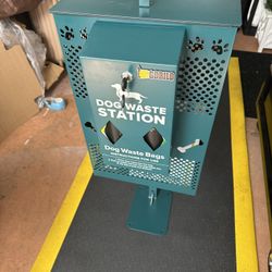 NEW UPGORILO Compact Dog Waste Station With 400 Dog Waste Bags & 20 Can Liners