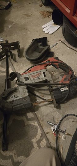 Milwaukee Corded Band Saw.