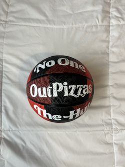 Pizza Hut Final Four Basketball