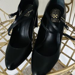 Vince Camuto heels Size 9