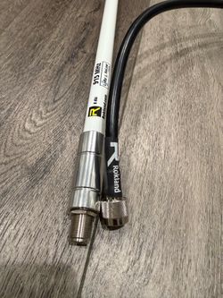 8 dBi Omni Outdoor 915 MHz Antenna & 3 ft. Antenna extension coaxial cable