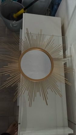 Gold Sunburst Wall Mirror