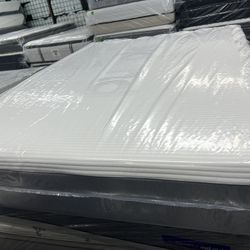 QUEEN SIZE PURPLE HYBRID MATTRESS & BOX SPRING BED SET