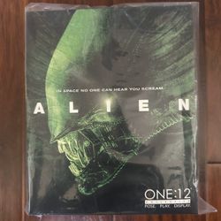 mezco one 12 alien