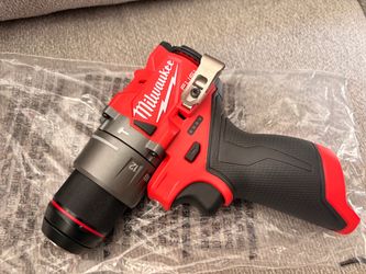 Milwaukee M12 FUEL 1/2" Hammer Drill/Driver