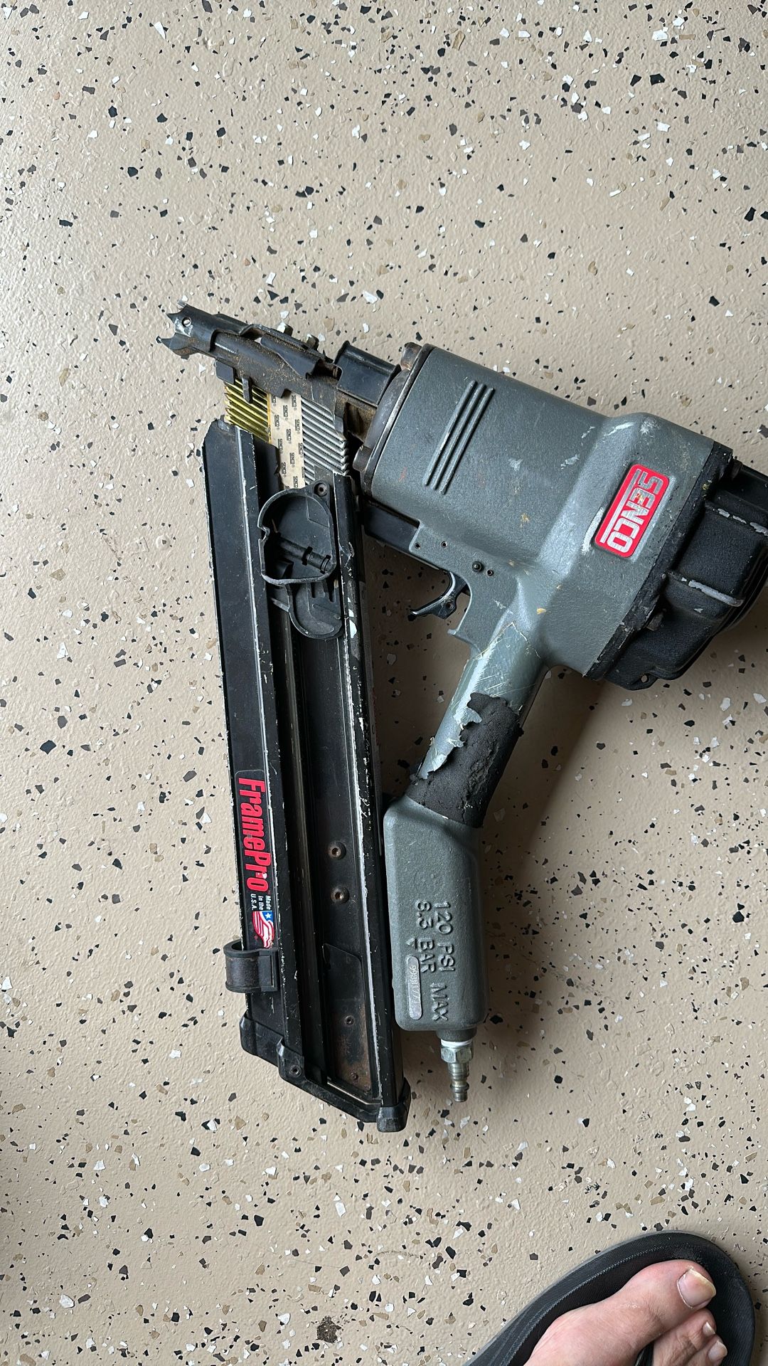 Senco Framer Nailer