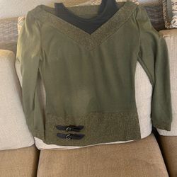 Ladies sweater