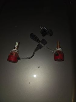Icey blue led low beams and fogs for a 2000 chevy Silverado  in good used condition