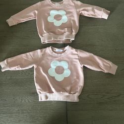 Tullabee Sweatshirts