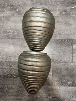 Set of 2 wall  Vases decor