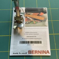 Bernina Edge Stitch Foot 