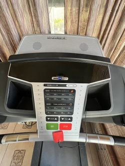 NordicTrack T5zi Treadmill for Sale in Riverside CA OfferUp