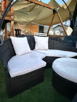 Outdoor Wicker Sectional Sofa Set with Ottoman
