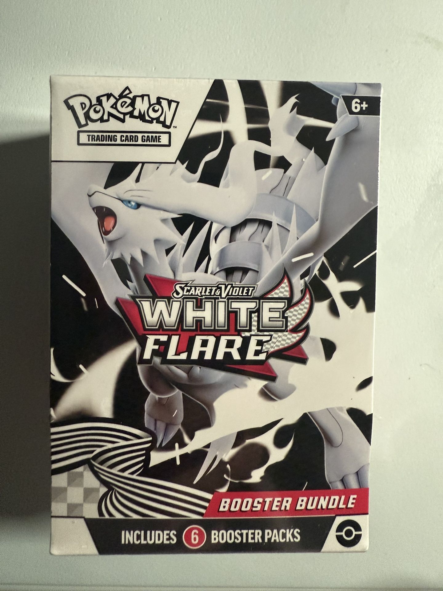 Pokemon White Flare Booster Bundle