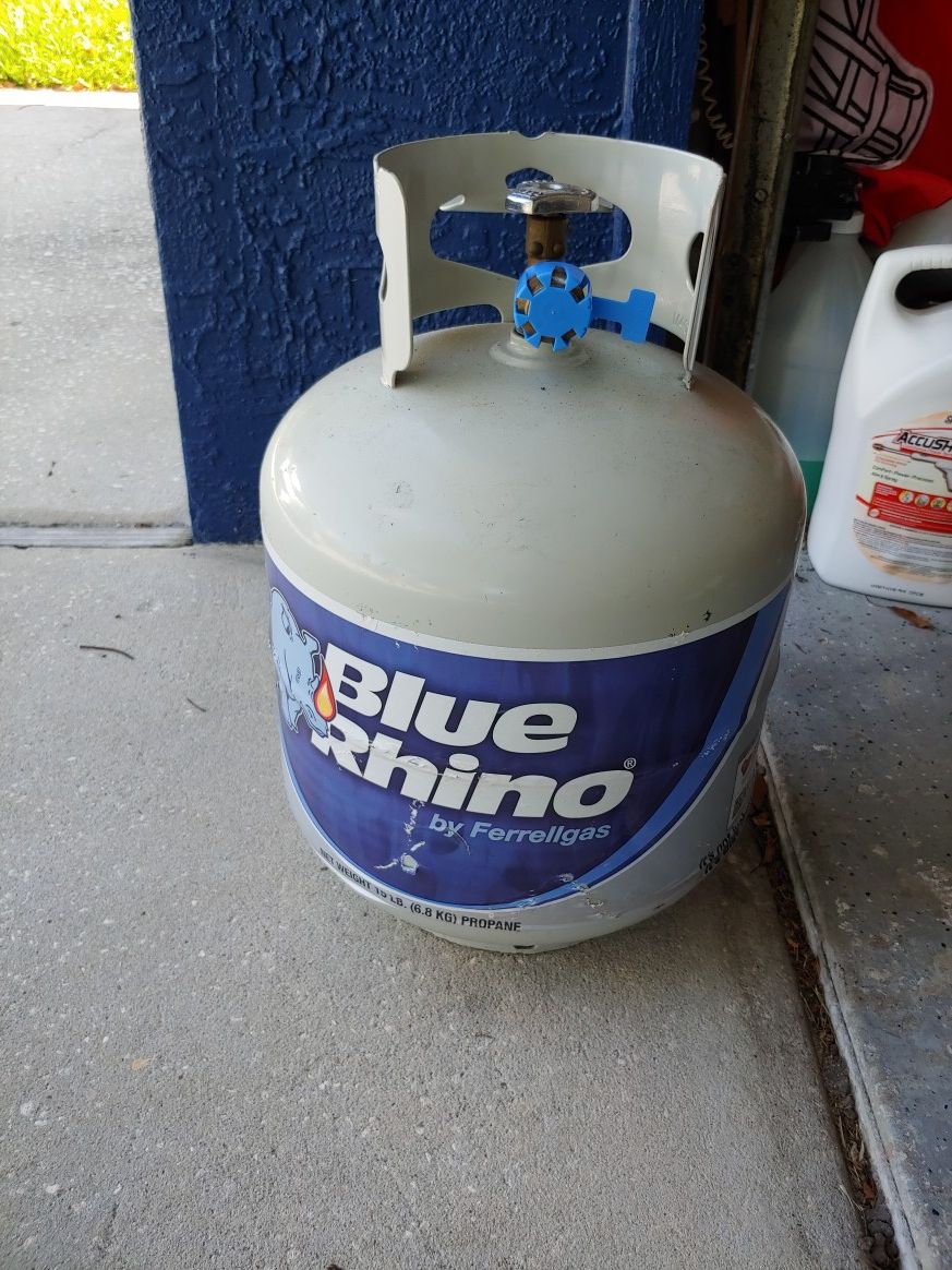 New exchange full propane tank