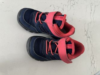 Quechua Size 8 Kids Shoes