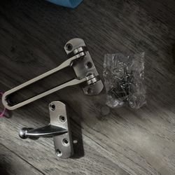 door lock with screws