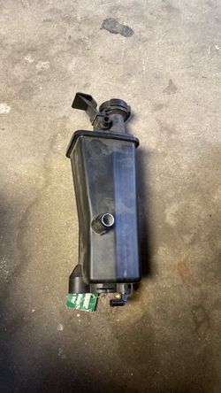 BMW E46 Dorman expansion tank