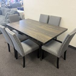 Dining Table With Chairs 